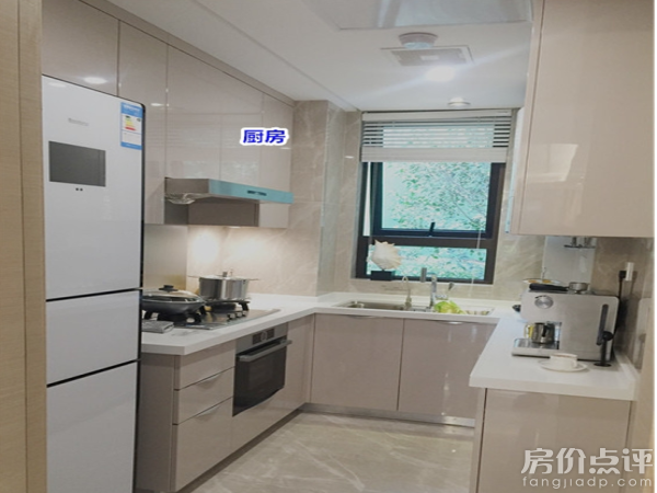 实拍图-厨房